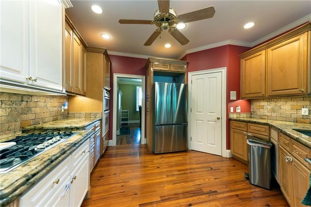 171 School House Road NE, Calhoun, GA 30701