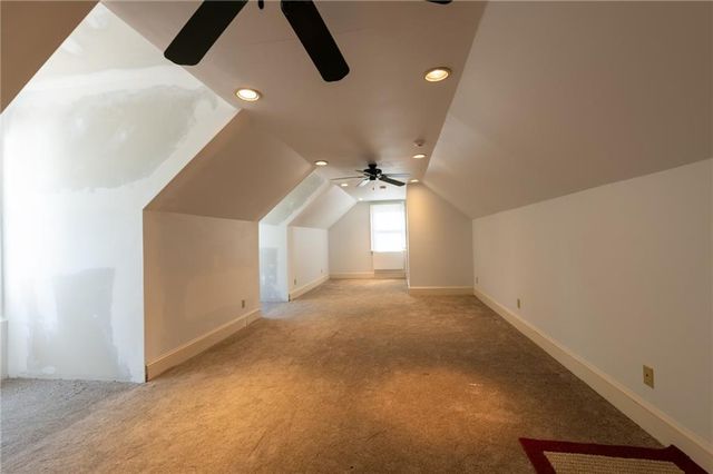 171 School House Road NE, Calhoun, GA 30701