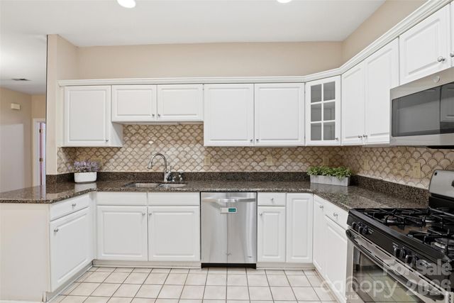 8302 Olde Troon Drive, Charlotte, NC 28277