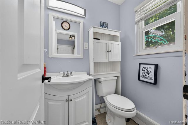 9472 Lakepointe Boulevard, Clay, MI 48001