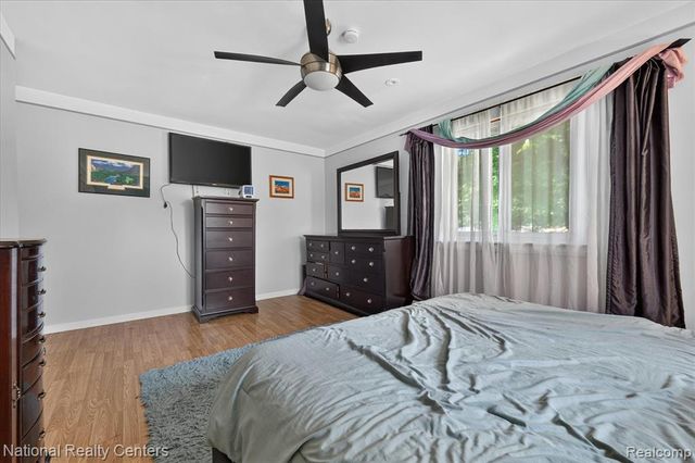 9472 Lakepointe Boulevard, Clay, MI 48001