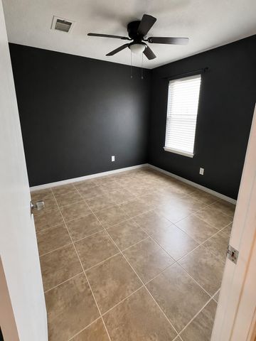 1518 Perennial Lane, Rosenberg, TX 77471