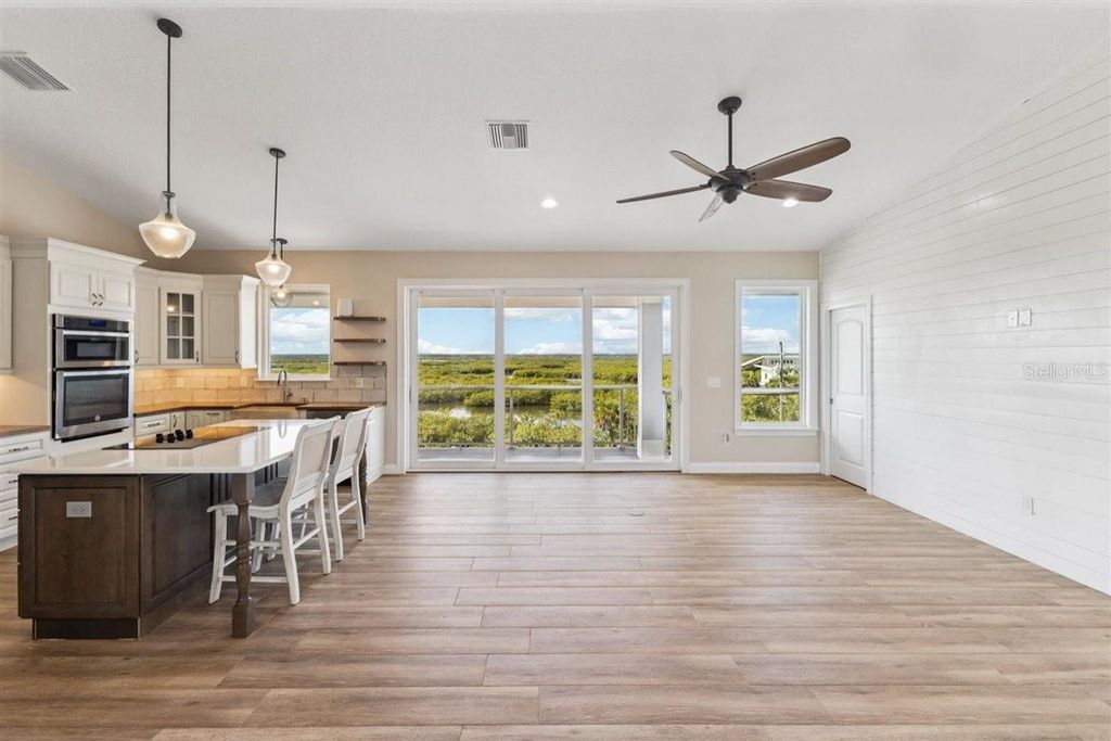 Image 11 of property listing at 6191 TURTLEMOUND ROAD, New Smyrna Beach, FL 32169