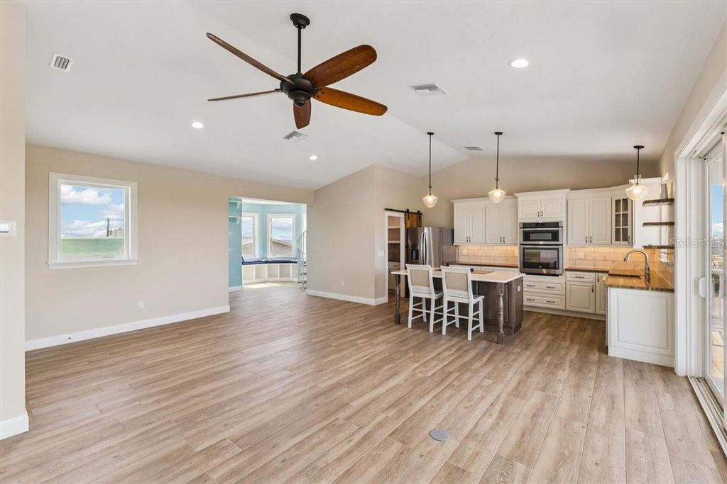 Image 17 of property listing at 6191 TURTLEMOUND ROAD, New Smyrna Beach, FL 32169