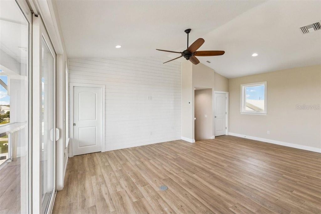 Image 19 of property listing at 6191 TURTLEMOUND ROAD, New Smyrna Beach, FL 32169