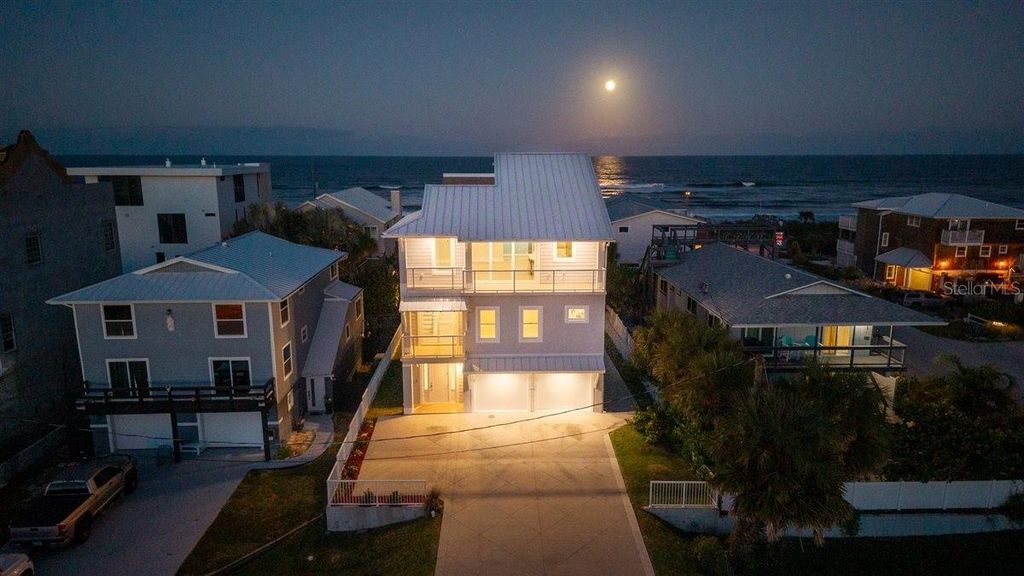 Image 3 of property listing at 6191 TURTLEMOUND ROAD, New Smyrna Beach, FL 32169