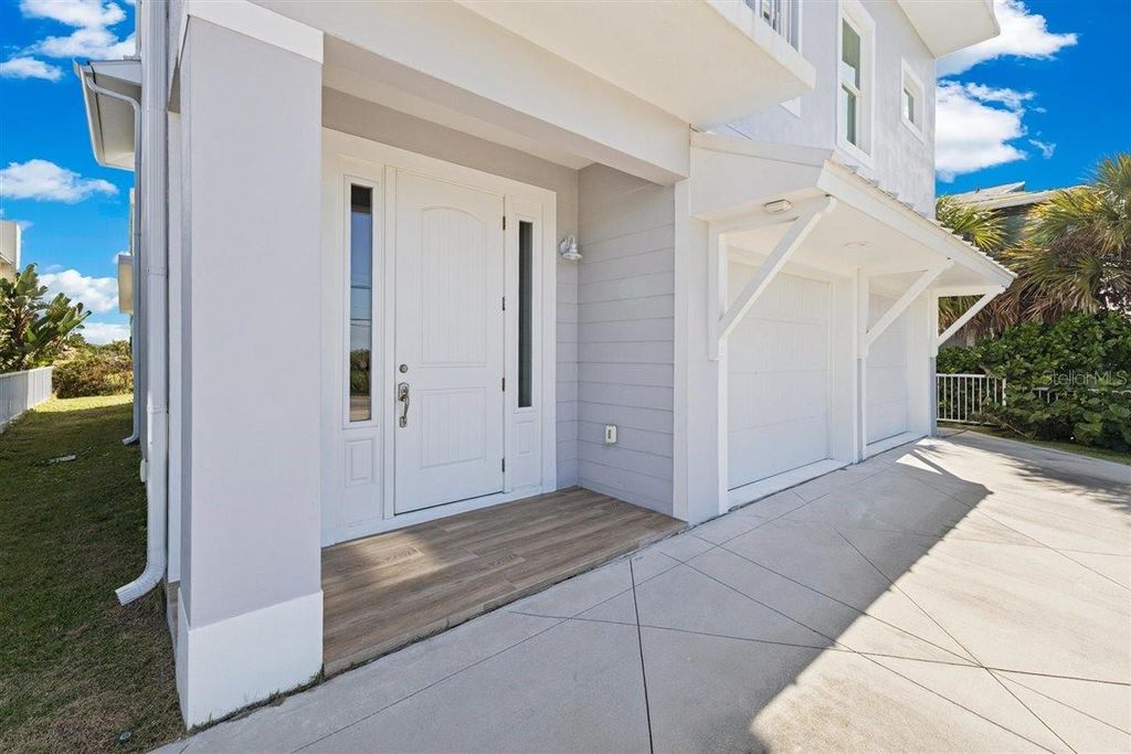 Image 8 of property listing at 6191 TURTLEMOUND ROAD, New Smyrna Beach, FL 32169