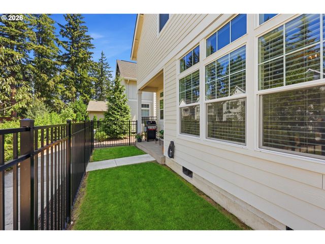 9215 Sw 4TH St, Wilsonville, OR 97070