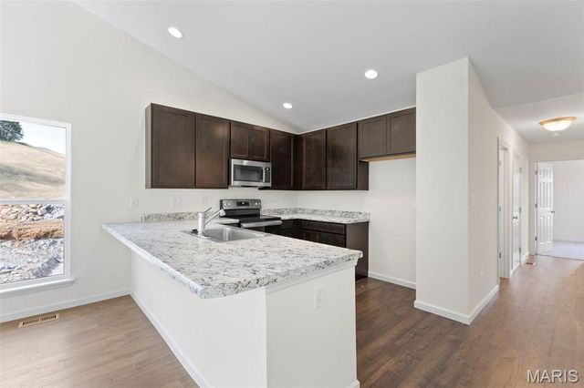 2207 Heatherfield Drive, Rolla, MO 65401