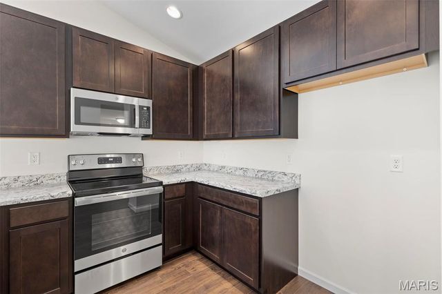 2207 Heatherfield Drive, Rolla, MO 65401