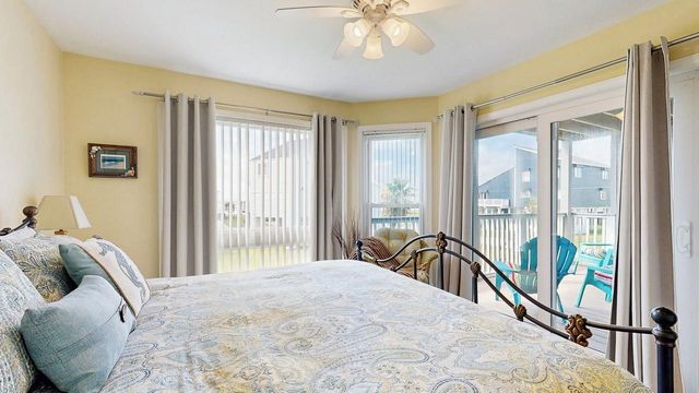 17625 San Luis Pass Road, Galveston, TX 77554