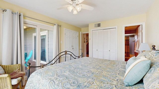 17625 San Luis Pass Road, Galveston, TX 77554