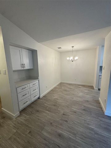 3617 Leafield DR B, Austin, TX 78749