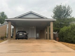 3617 Leafield DR B, Austin, TX 78749