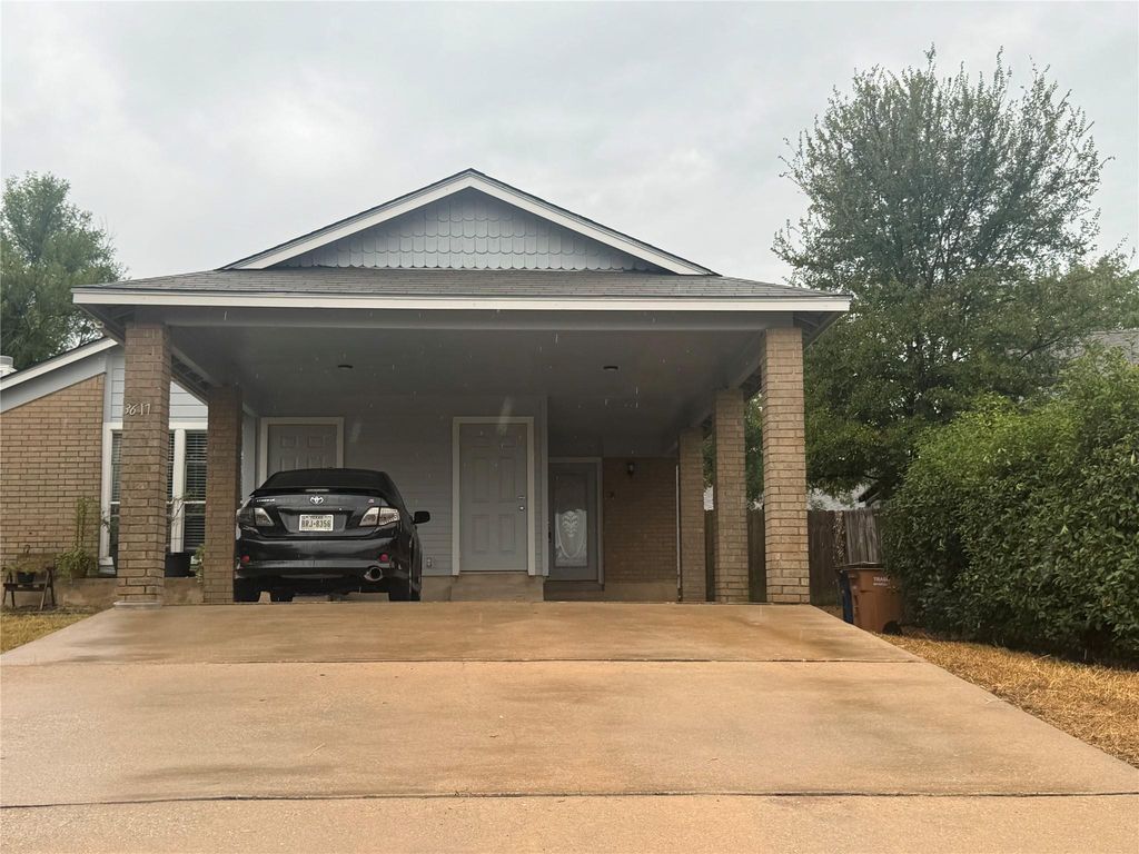 3617 Leafield DR B, Austin, TX 78749