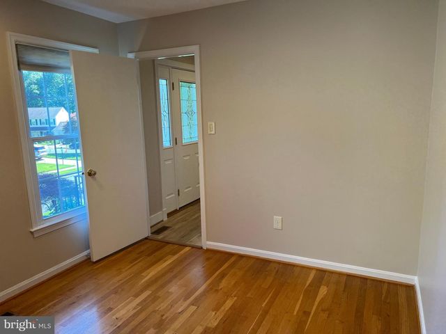 9502 TREGARON PL, Burke, VA 22015
