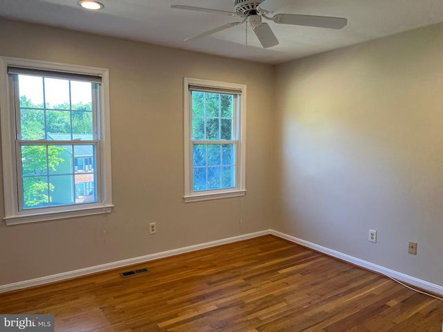 9502 TREGARON PL, Burke, VA 22015