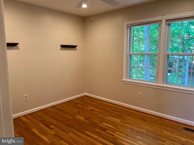 9502 TREGARON PL, Burke, VA 22015
