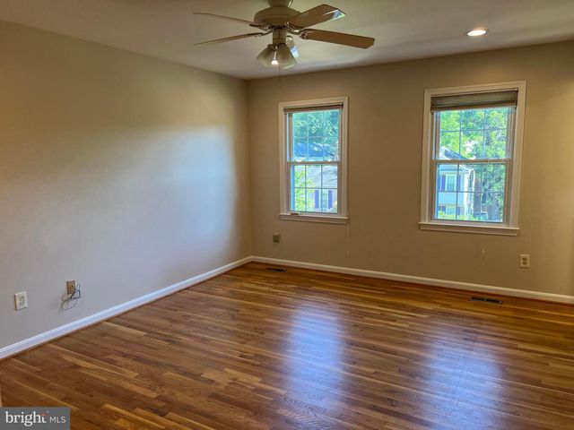 9502 TREGARON PL, Burke, VA 22015