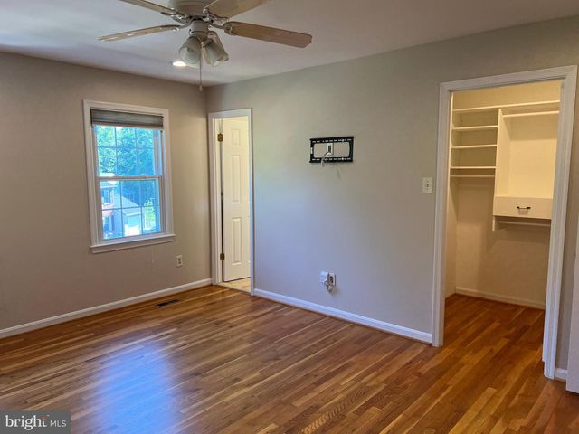 9502 TREGARON PL, Burke, VA 22015