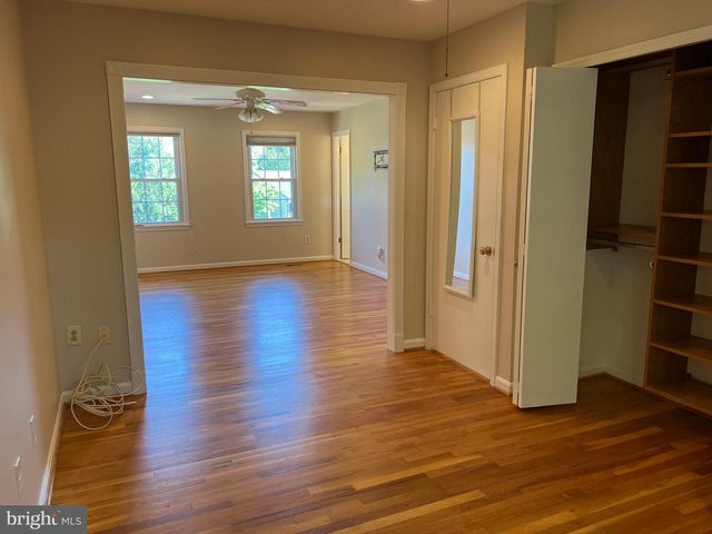 9502 TREGARON PL, Burke, VA 22015