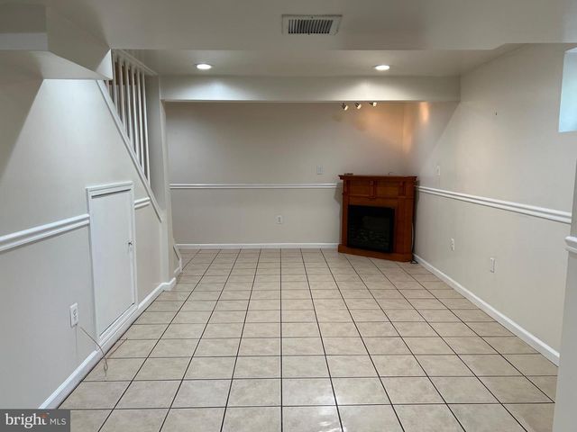 9502 TREGARON PL, Burke, VA 22015