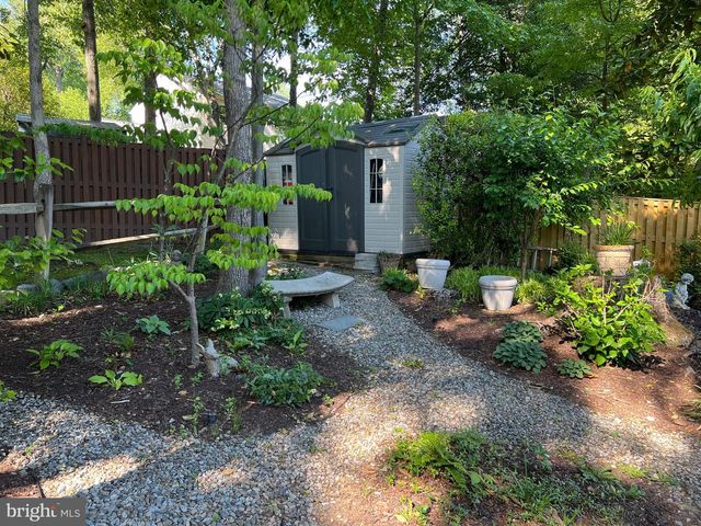 9502 TREGARON PL, Burke, VA 22015