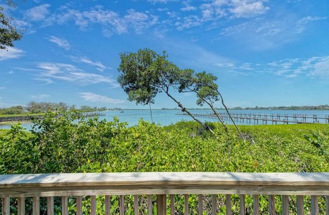 7620 4TH AVENUE W 7620, Bradenton, FL 34209