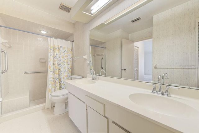 7620 4TH AVENUE W 7620, Bradenton, FL 34209