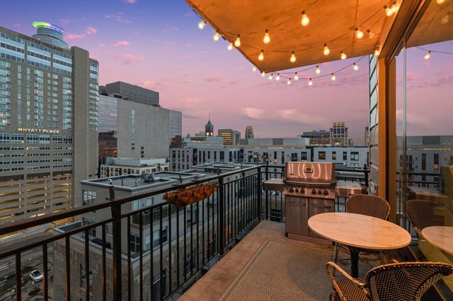 740 Portland Avenue 1201, Minneapolis, MN 55415