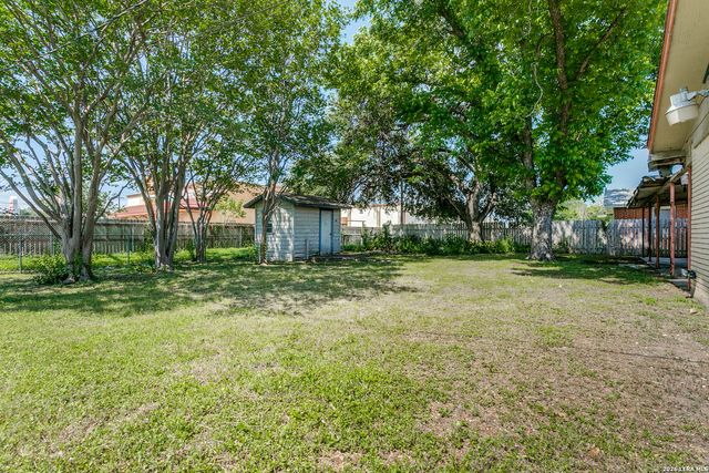 4838 DELLCREST DR, San Antonio, TX 78220