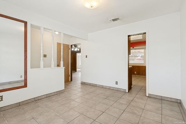 4838 DELLCREST DR, San Antonio, TX 78220