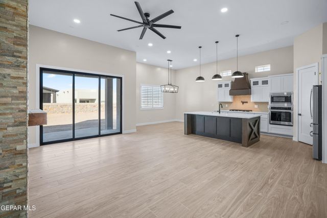 1805 Kelsey Davis Avenue, El Paso, TX 79928