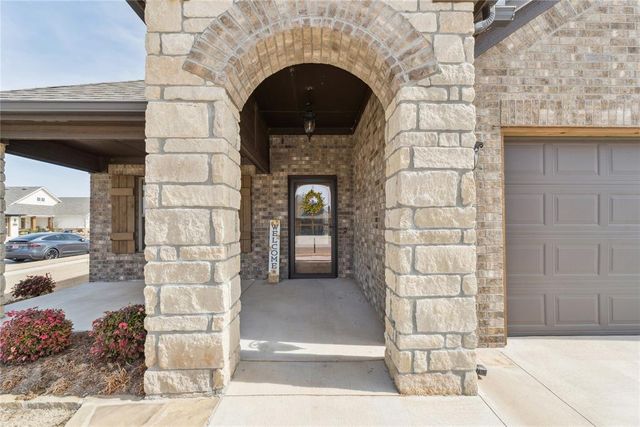 16300 Shortgrass Drive, Oklahoma City, OK 73170