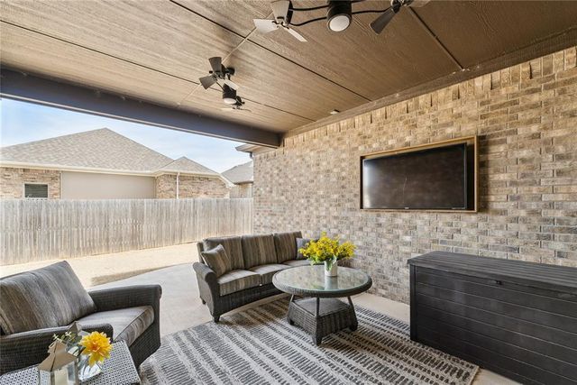 16300 Shortgrass Drive, Oklahoma City, OK 73170