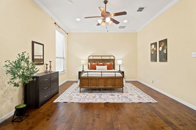 8013 Creek View Drive, North Richland Hills, TX 76180