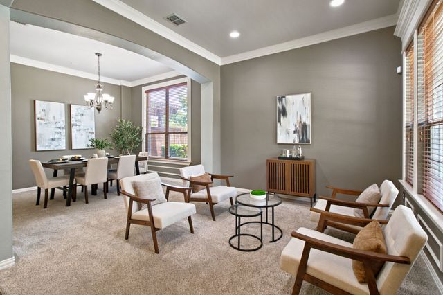 8013 Creek View Drive, North Richland Hills, TX 76180
