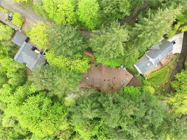 5112 Sw HEWETT Blvd, Portland, OR 97221