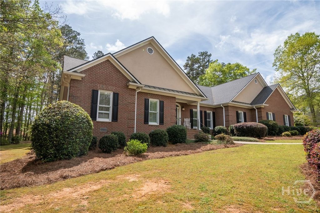 1040 Saint Andrews Drive, Watkinsville, GA 30677