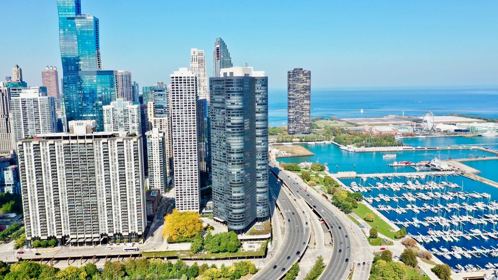 155 N Harbor Drive 408, Chicago, IL 60601 — exterior