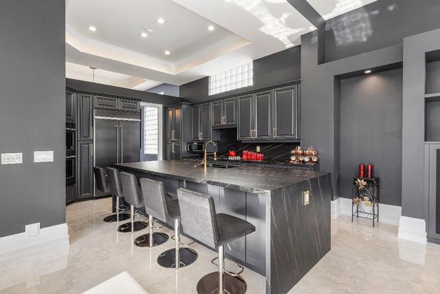 16048 Bristol Isle Way, Delray Beach, FL 33446