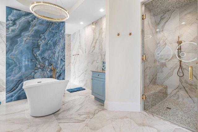 16048 Bristol Isle Way, Delray Beach, FL 33446