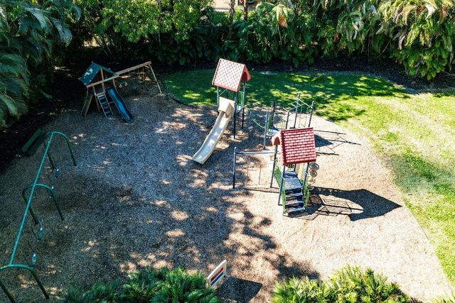 16048 Bristol Isle Way, Delray Beach, FL 33446