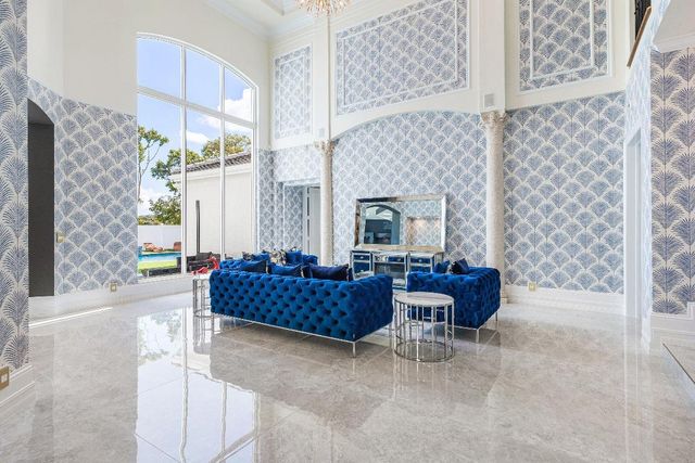 16048 Bristol Isle Way, Delray Beach, FL 33446