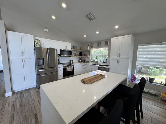 16534 NW 10th Street, Pembroke Pines, FL 33028