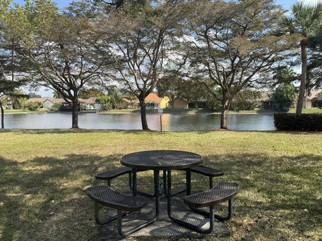 16534 NW 10th Street, Pembroke Pines, FL 33028