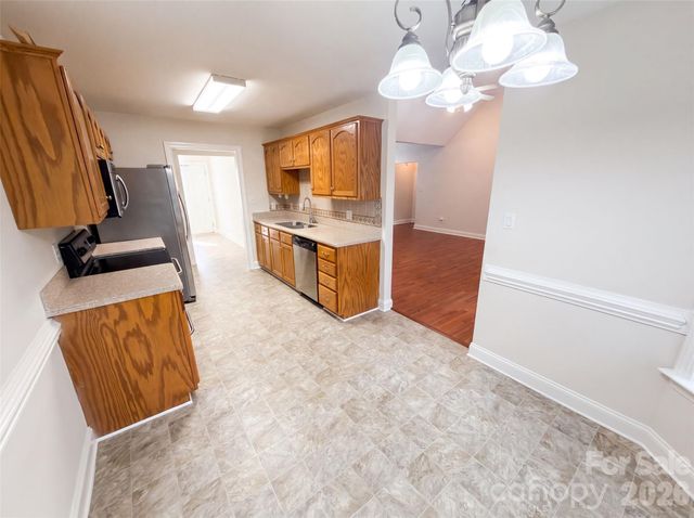 2037 Olde Towne Drive, Monroe, NC 28110