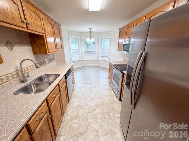 2037 Olde Towne Drive, Monroe, NC 28110