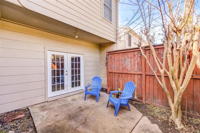 940 Wycliffe Drive 6, Houston, TX 77079