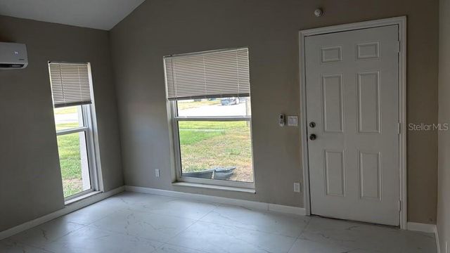 487 88TH AVENUE N, St Petersburg, FL 33702